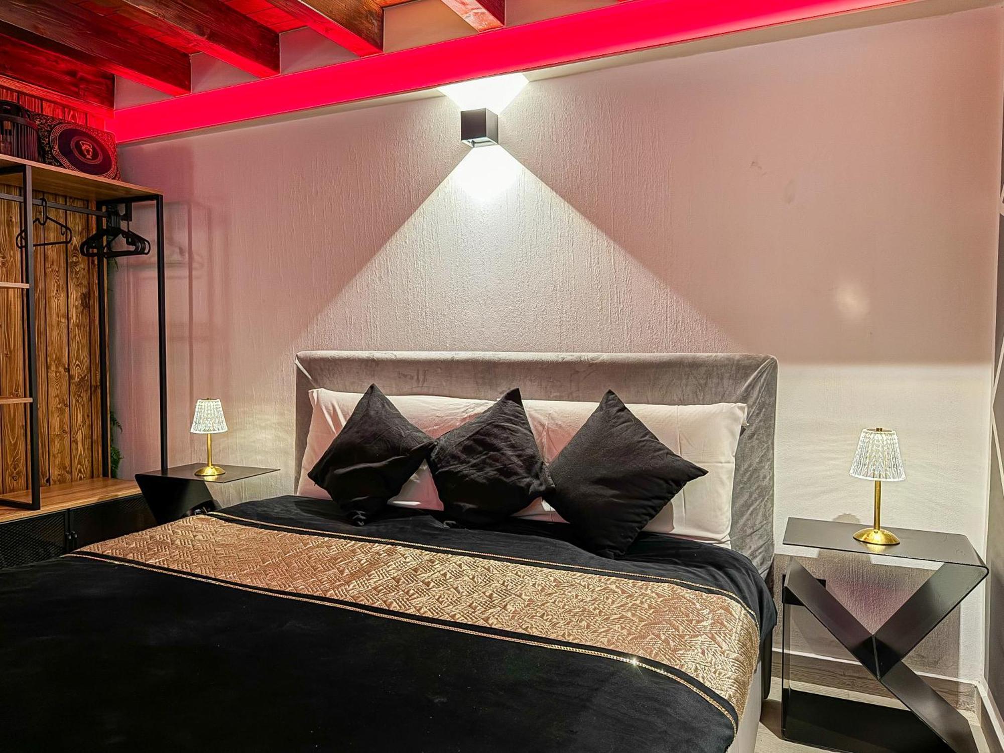 Rouge Suite & Spa Palermo Centro Exterior photo