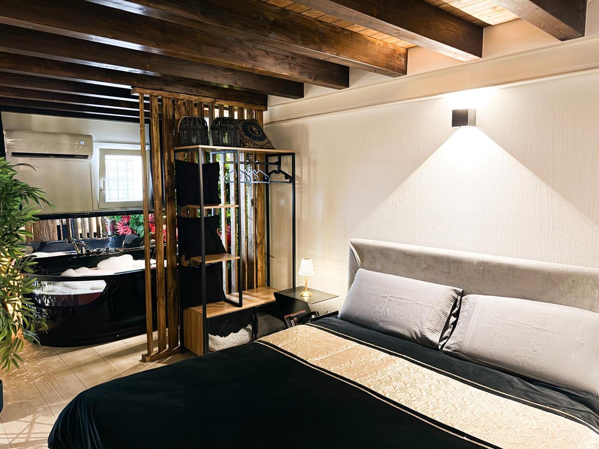 Rouge Suite & Spa Palermo Centro Exterior photo